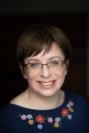 Jenni Nuttall, author portrait