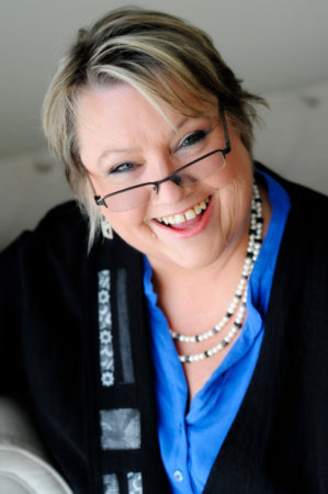 Anne Gracie, author portrait