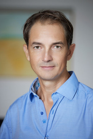 Dominic Erdozain, author portrait