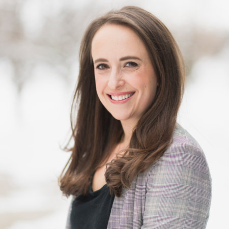 Rebecca Siegel, author portrait