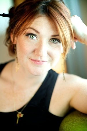 Bethany Barton, author portrait