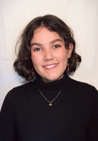 Floss Pottage, author portrait