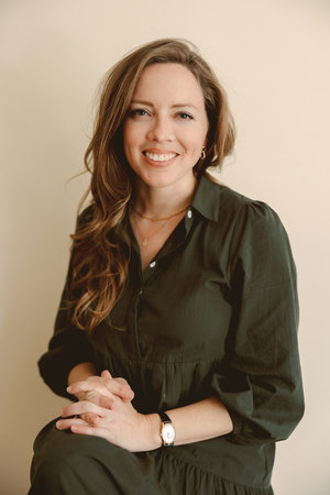 Katy Rose, author portrait