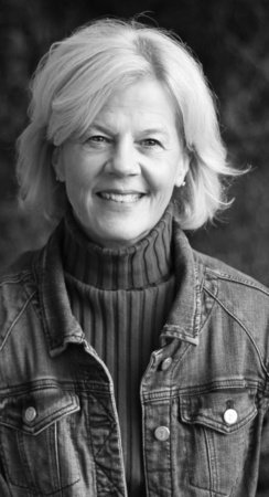 Beth Macy, author portrait
