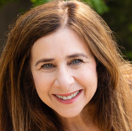 Sarah Aronson, author portrait