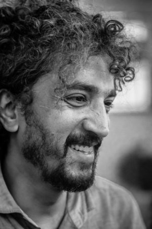 Dezh Azaad, author portrait