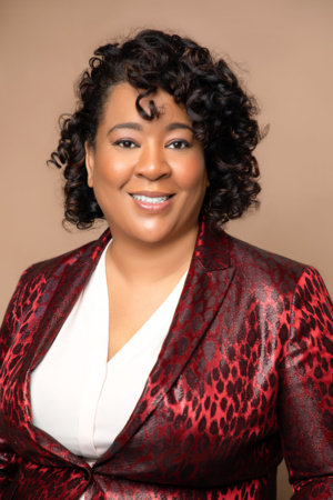 Aiko Bethea, author portrait