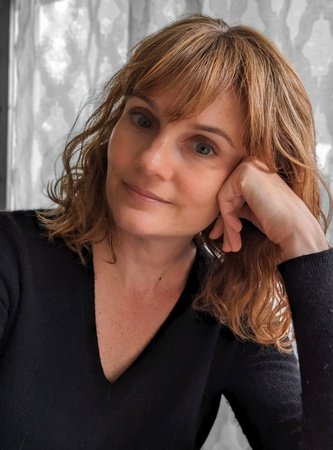 Kelly E. Hill, author portrait