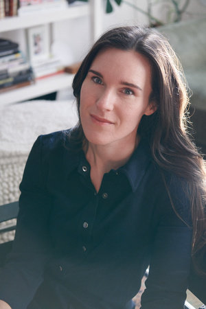 Honor Jones, author portrait