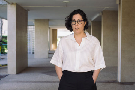 Tehila Hakimi, author portrait