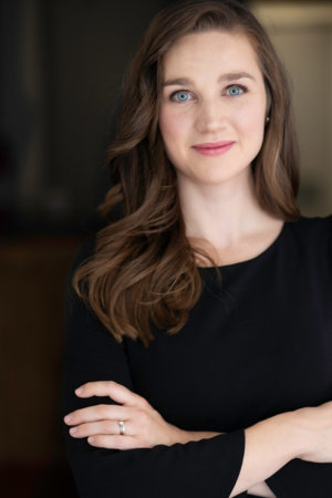 Clare Morell, author portrait
