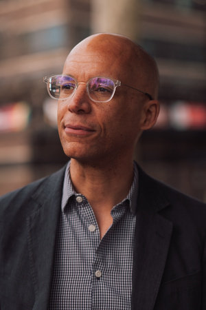 Simon Okotie, author portrait