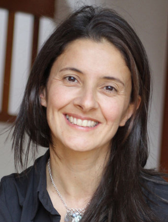 Claudia Rueda, author portrait