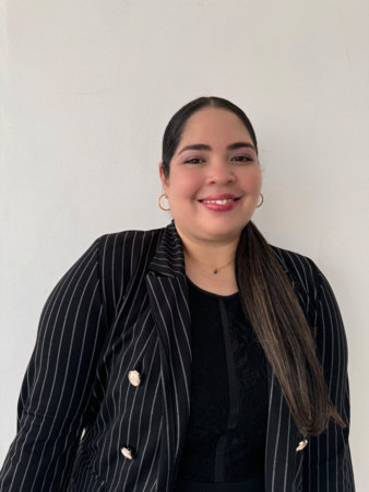 Maria J. Morillo, author portrait