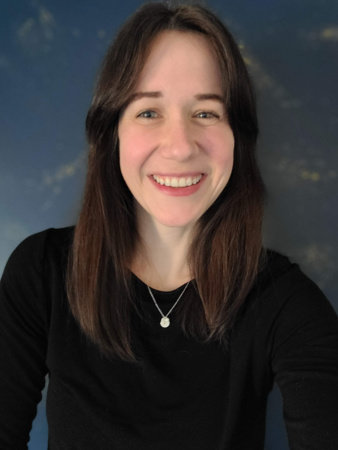 Meredith Lanzen, author portrait