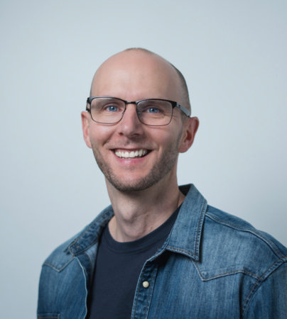 Aaron Graham, author portrait