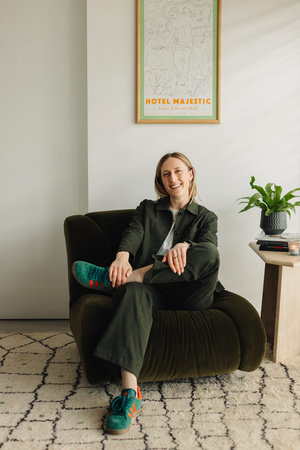 Clem Haxby, author portrait