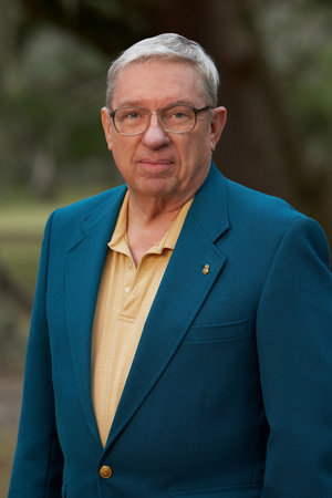 Jack McDevitt, author portrait