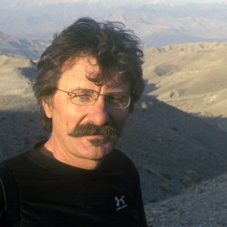 Robert Young Pelton, author portrait