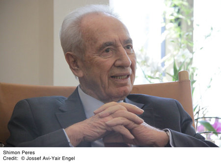 Shimon Peres, author portrait
