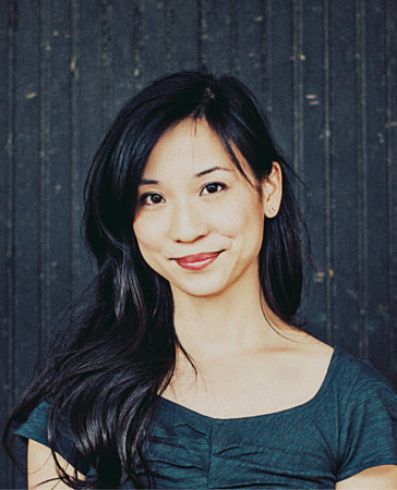 Lydia Kang, author portrait