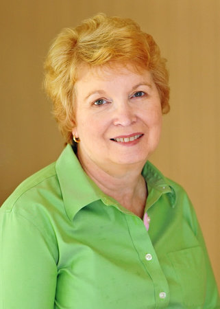 Marta Perry, author portrait