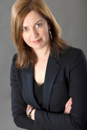 Meg Gardiner, author portrait