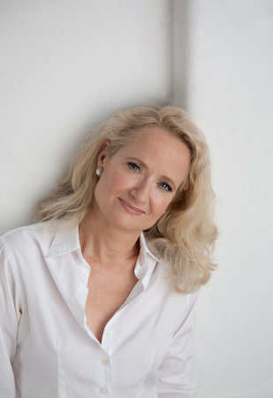 Pamela Keogh, author portrait