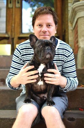 Aaron Meshon, author portrait