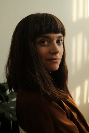 Eliza Robertson, author portrait