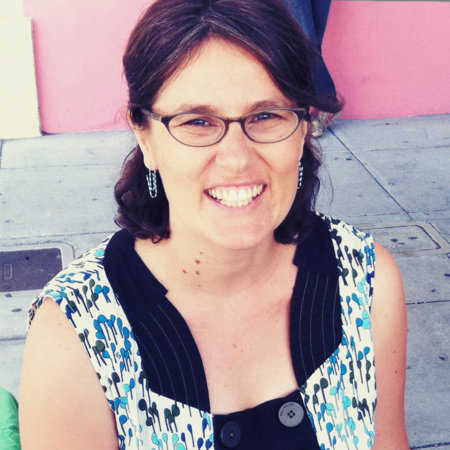 Lea Redmond, author portrait
