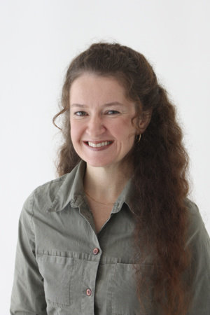 Sarah Napthali, author portrait