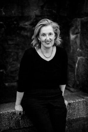 Sara O'Leary, author portrait