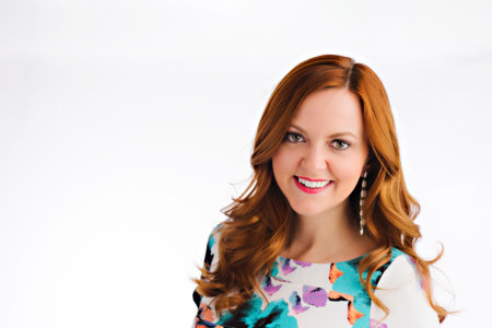 Natalie MacNeil, author portrait