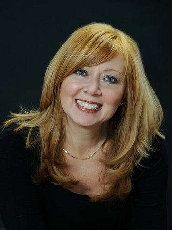 Kelly Jamieson, author portrait