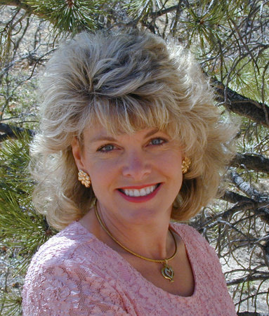Lorraine Pintus, author portrait