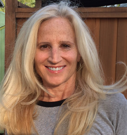 Leslie Schwartz, author portrait