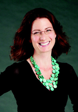 Melissa Leapman, author portrait