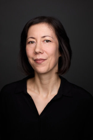 Susan Barker, author portrait