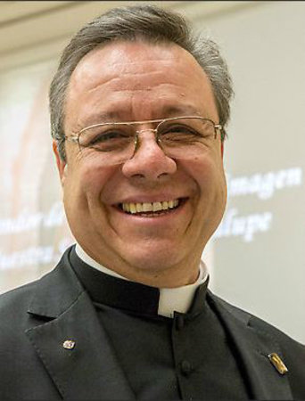 Eduardo Chavez, author portrait