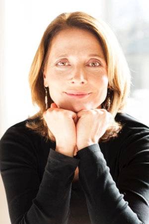 Susin Nielsen, author portrait