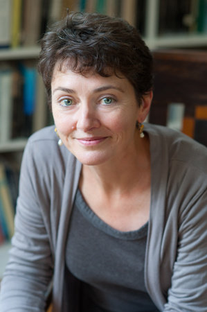 Annie Barrows, author portrait