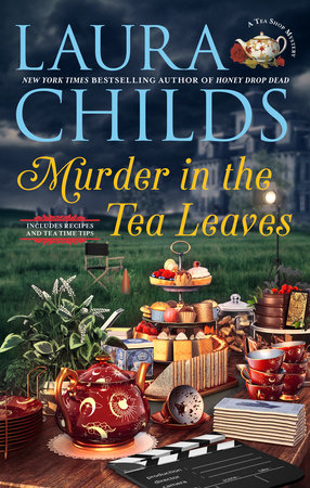 Murder in the Tea Leaves by Laura Childs 9780593200988