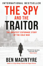  Prisoners of the Castle: An Epic Story of Survival and Escape  from Colditz, the Nazis' Fortress Prison (Audible Audio Edition): Ben  Macintyre, Ben Macintyre, Random House Audio: Audible Books & Originals