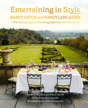 Entertaining in Style: Nancy Astor and Nancy Lancaster 