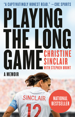 Playing the Long Game by Christine Sinclair 9781039004627