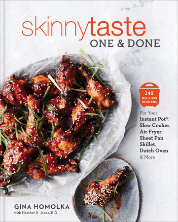 Skinnytaste Air Fryer Dinners: 75 Healthy Recipes for Easy Weeknight Meals:  A Cookbook: Homolka, Gina, Jones R.D., Heather K.: 9780593235591:  : Books